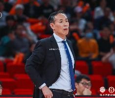 PG-麦穗丰：北京毫无变化的进攻令人费解 广厦连续2次技术性击倒对手